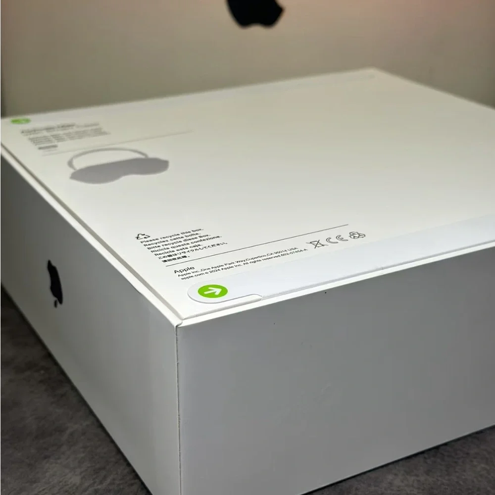 Apple | Headphones | Apple Airpods Max Packaging White Box | Poshmark